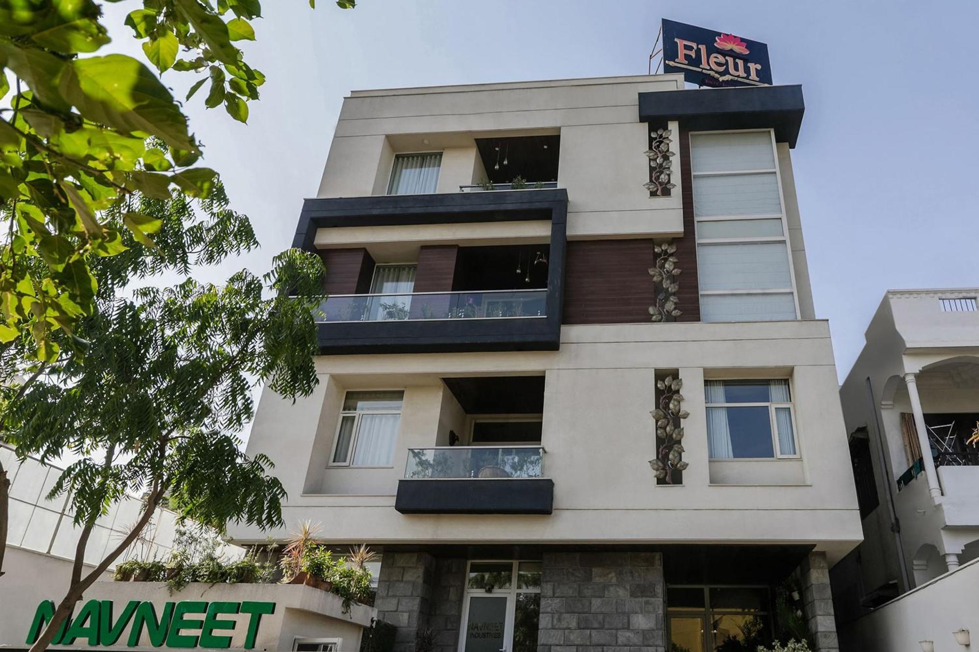 Fleur Hotel Jaipur Exteriör bild